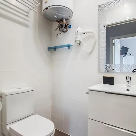 Piso En La Playa, Wifi Gratis Y Ac Apartment