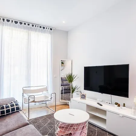 Piso En La Playa, Wifi Gratis Y Ac Apartment *