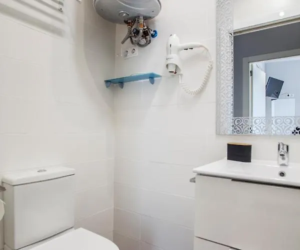 Piso En La Playa, Wifi Gratis Y Ac Apartamento