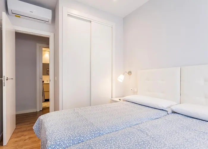 Apartamento Piso En La Playa, Wifi Gratis Y Ac *